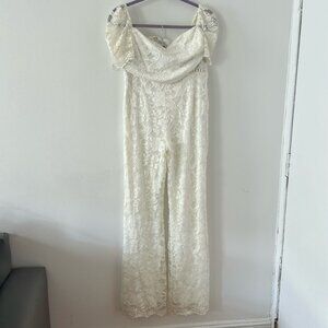 Women’s White Lace Top and Pants Matching Set Size Large Bridal